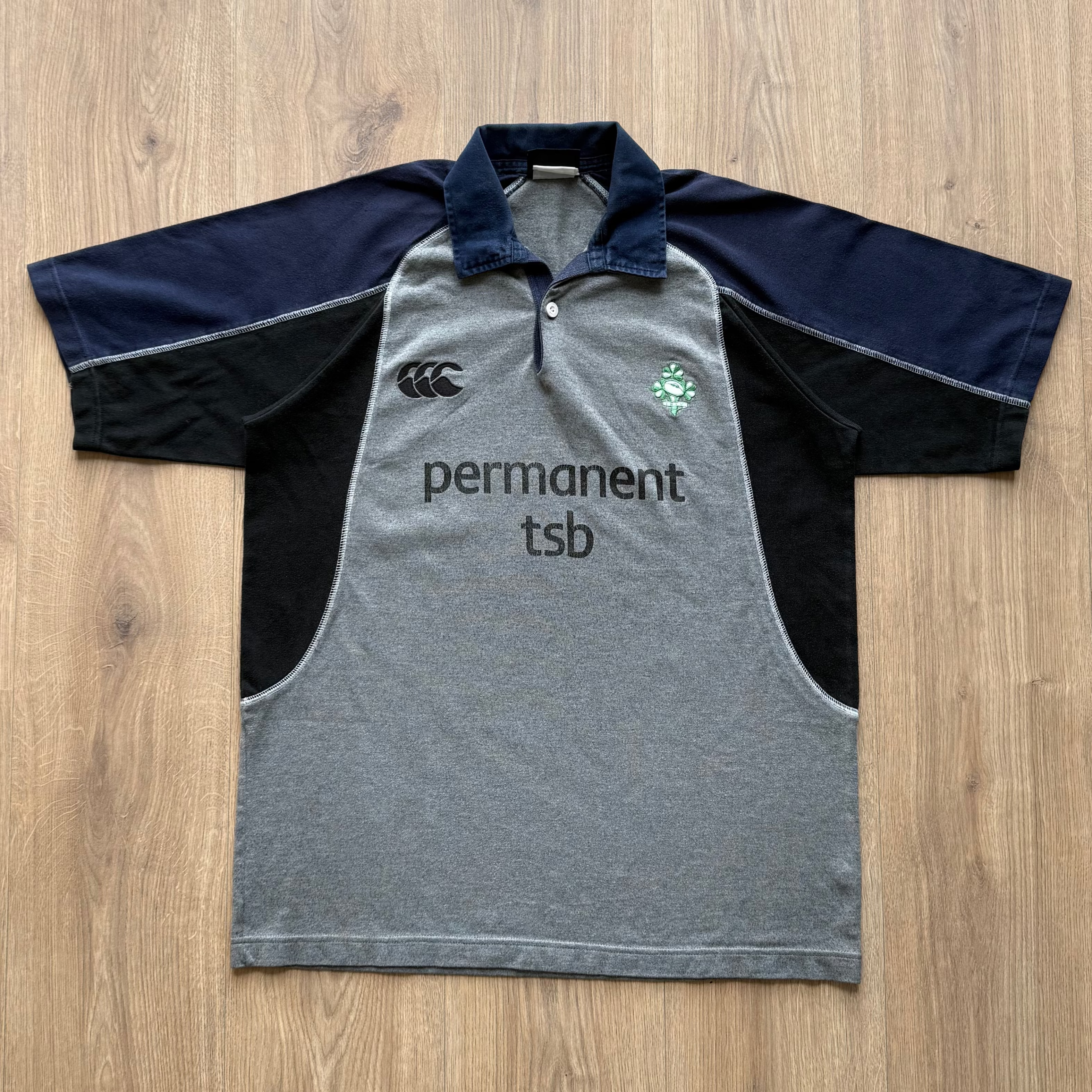 2005/2006 Ireland Training Jersey - M