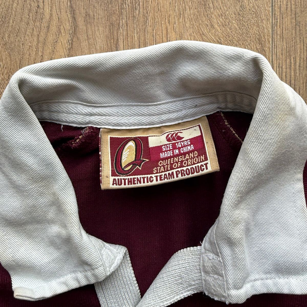 2005/2006 Queensland Reds Home Jersey - S (14yrs)